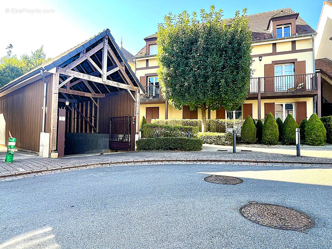 Appartement à MAGNY-LE-HONGRE