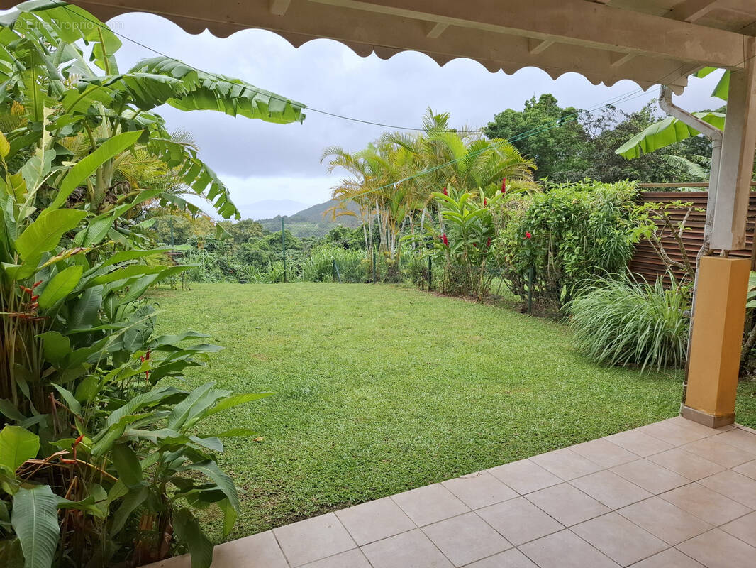 Appartement à GOURBEYRE