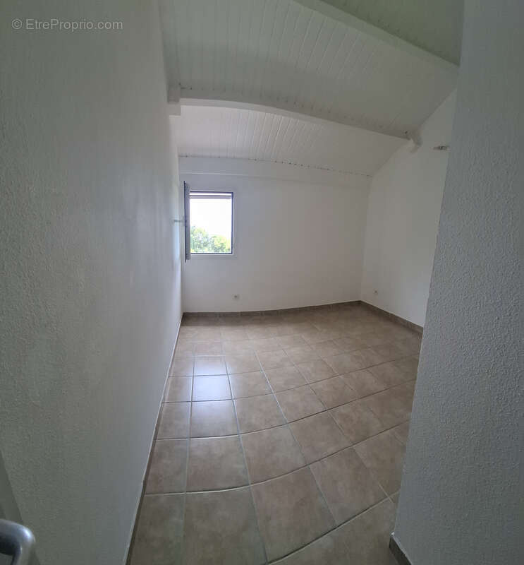 Appartement à GOURBEYRE