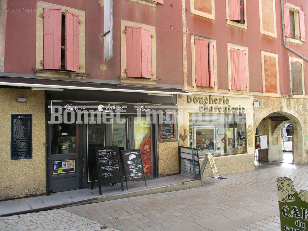 Appartement à NYONS