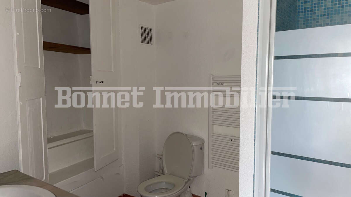 Appartement à NYONS