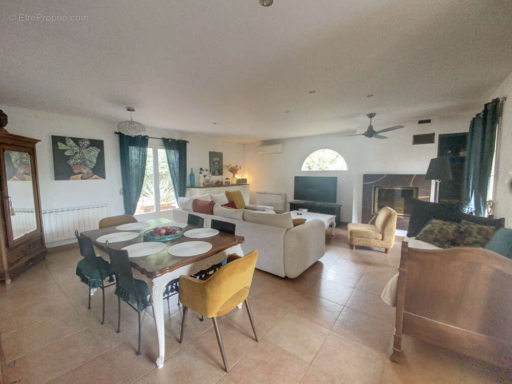 Maison à CHANCELADE