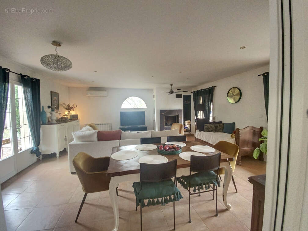 Maison à CHANCELADE