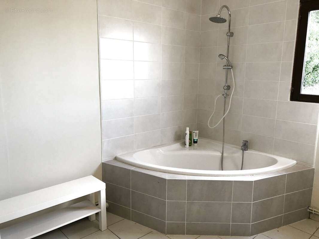 Maison à COURCELETTE