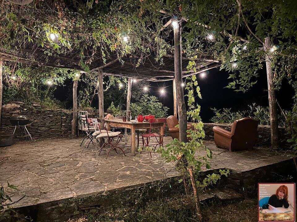 Maison à SAINT-GERMAIN-DE-CALBERTE