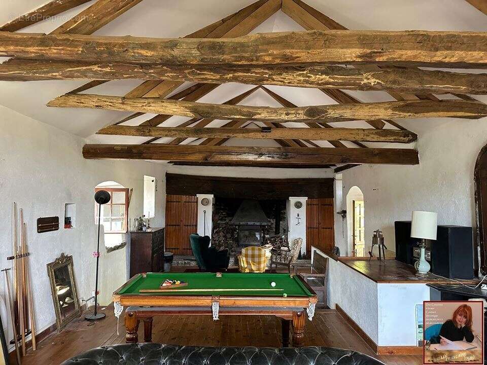 Maison à SAINT-GERMAIN-DE-CALBERTE