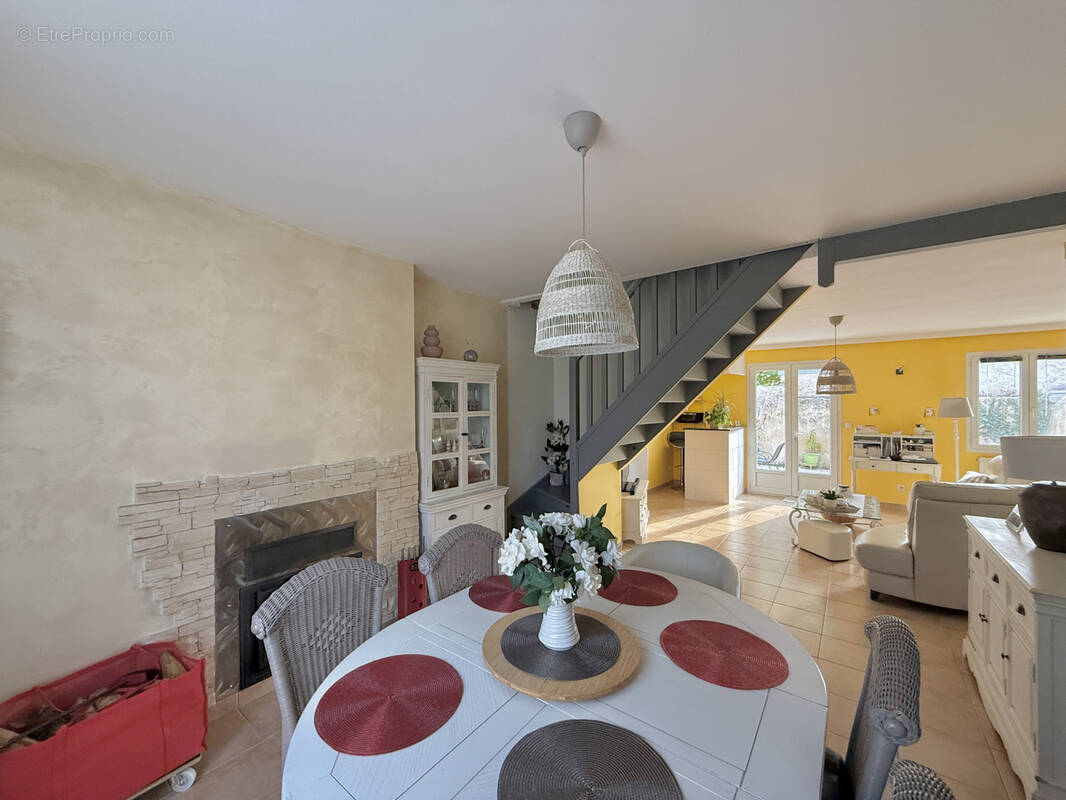 Maison à LA CROIX-EN-TOURAINE