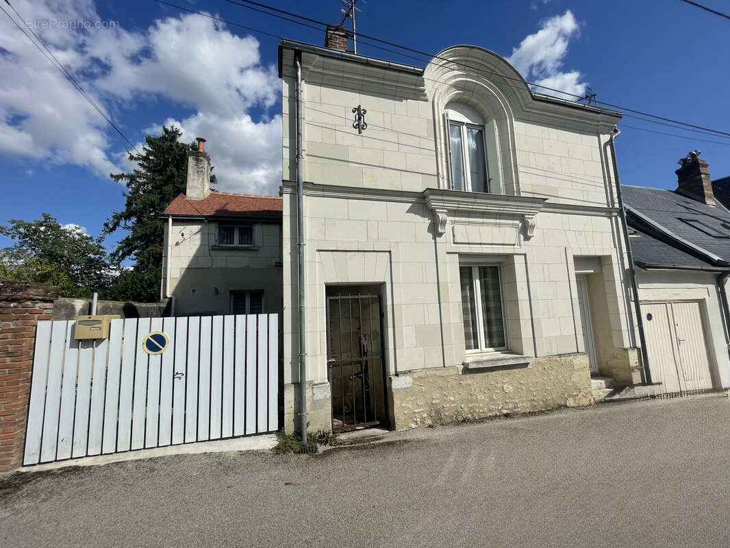 Maison à LA CROIX-EN-TOURAINE