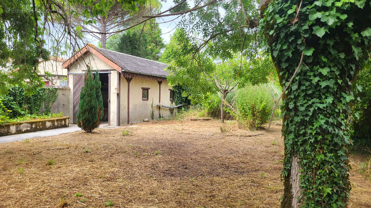 Maison à TOCANE-SAINT-APRE