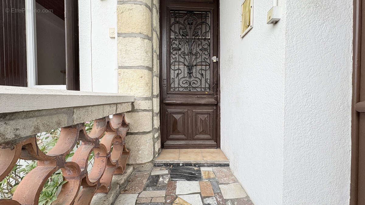 Appartement à MESCHERS-SUR-GIRONDE