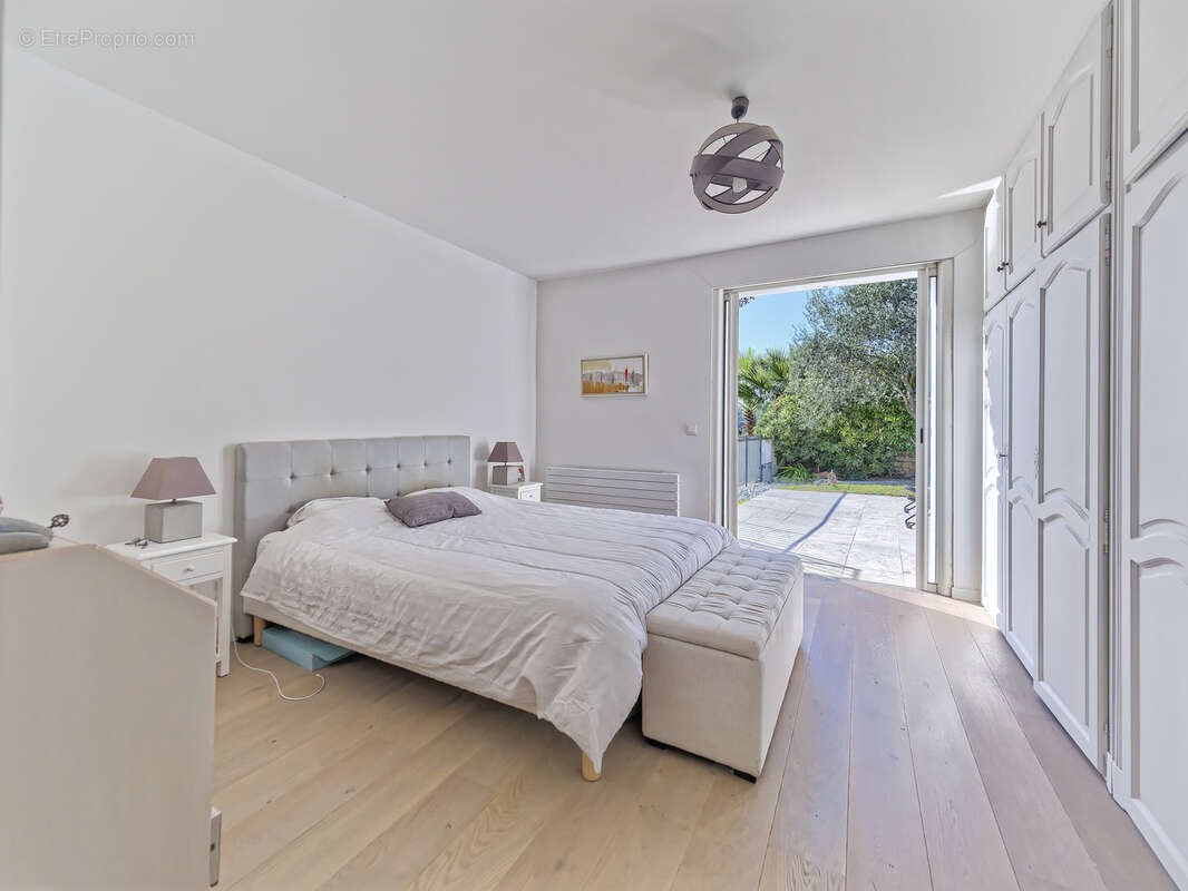 Maison à LA COLLE-SUR-LOUP