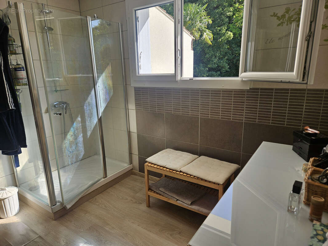 Maison à FONTCOUVERTE