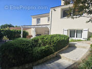 Maison à FONTCOUVERTE