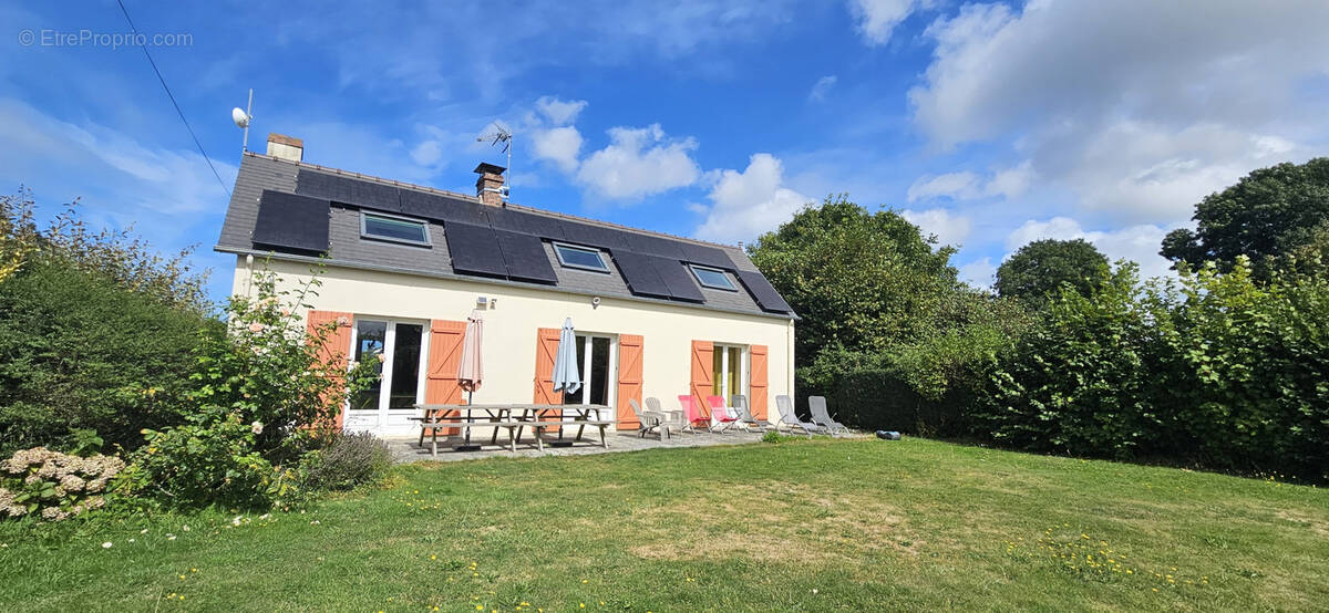 Maison à CRICQUEVILLE-EN-BESSIN