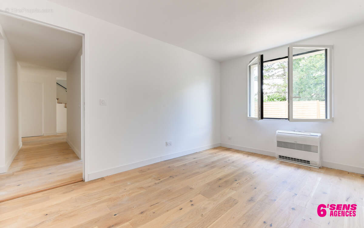 Maison à FRANCHEVILLE