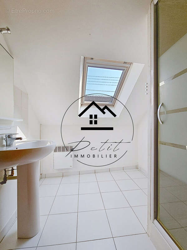 Maison à BREUIL-LE-VERT