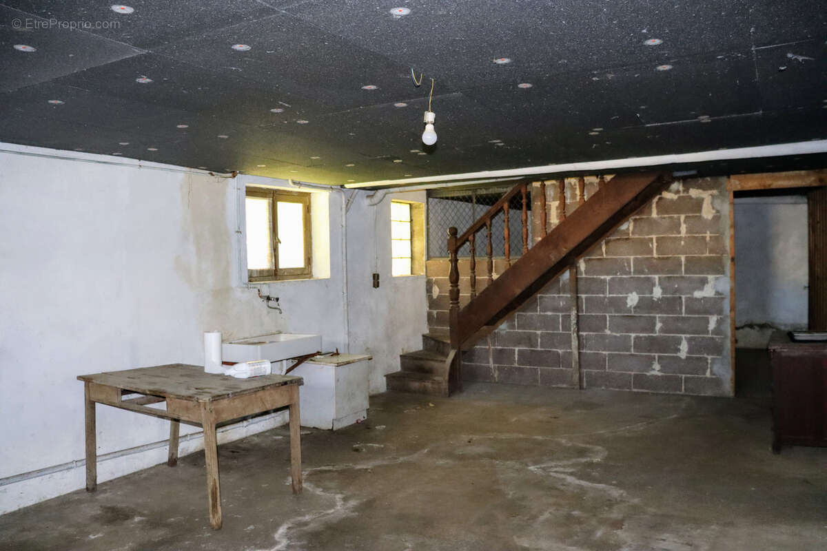 Commerce à CHAMPSAC