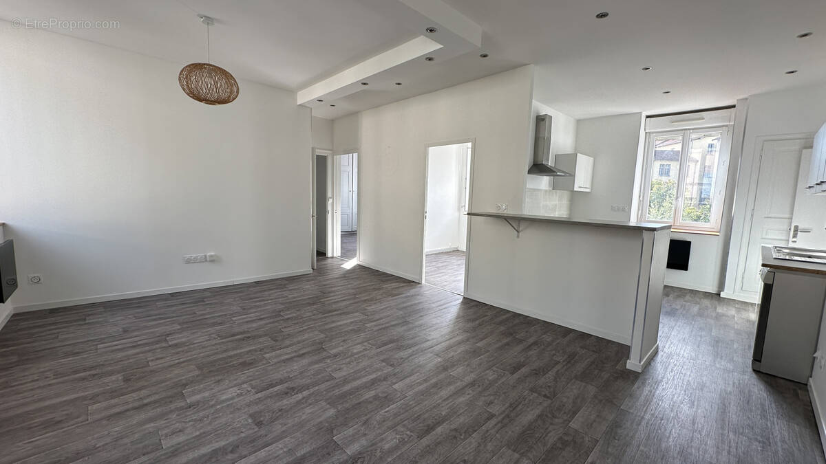 Appartement à L&#039;ARBRESLE