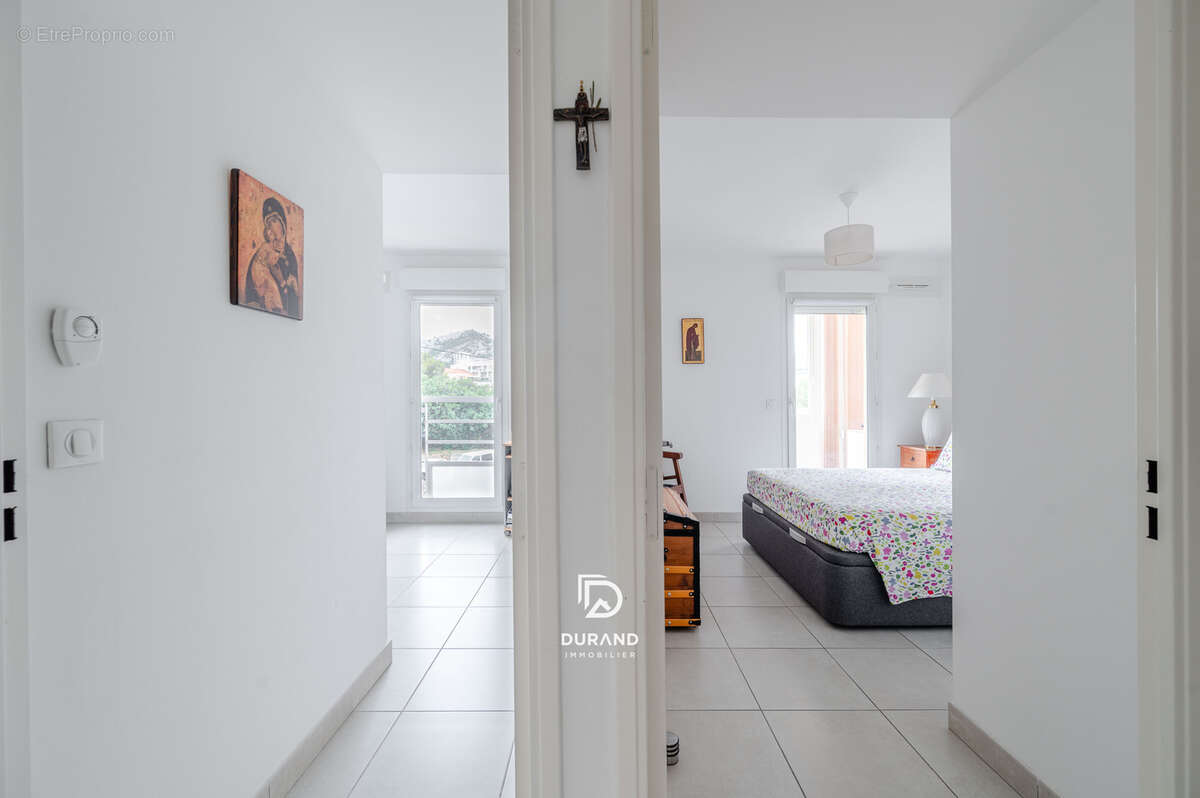 Autre à MARSEILLE-8E