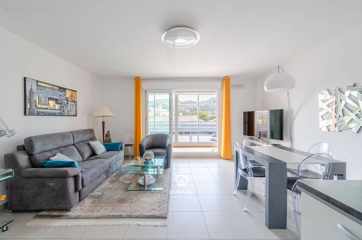 Autre à MARSEILLE-8E