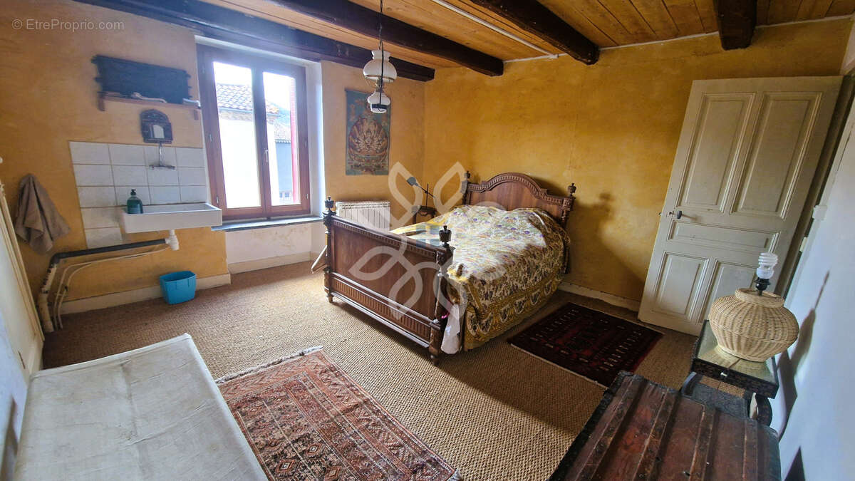 Maison à VIEILLE-BRIOUDE