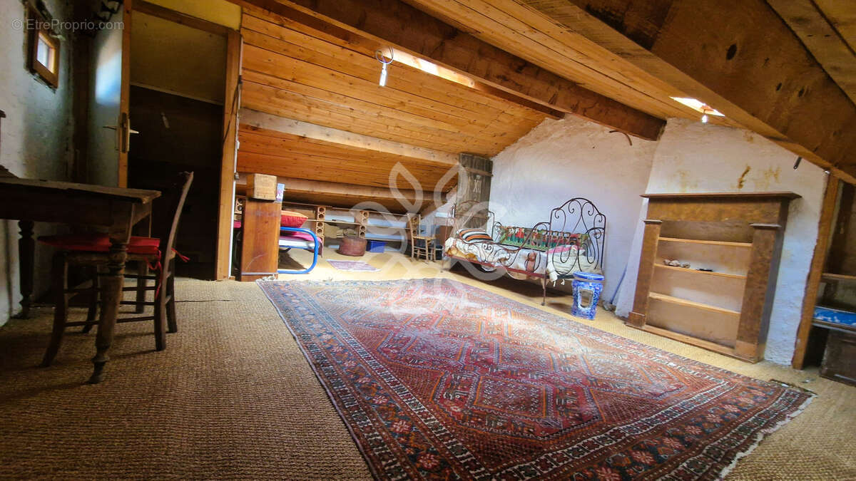 Maison à VIEILLE-BRIOUDE