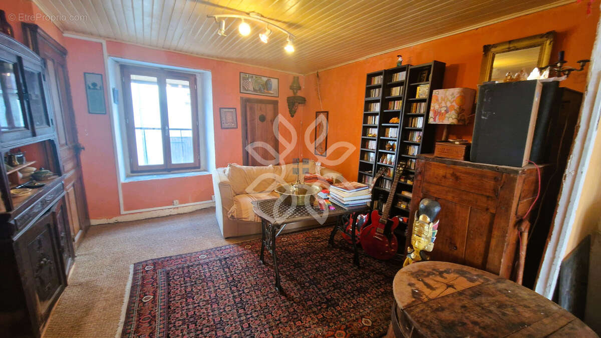 Maison à VIEILLE-BRIOUDE