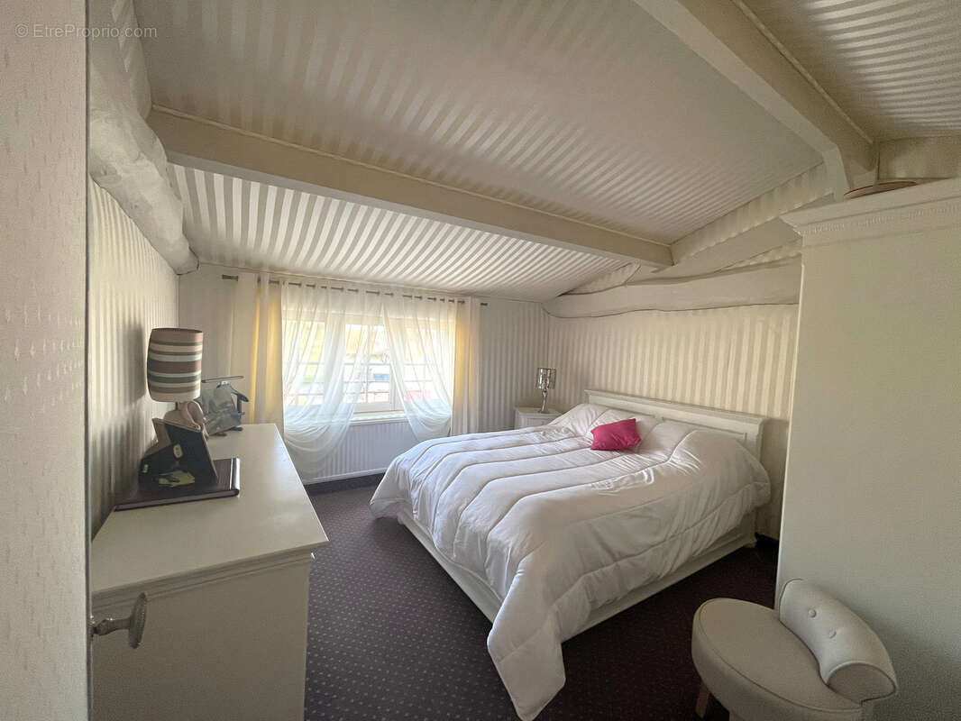 Maison à LE CELLIER