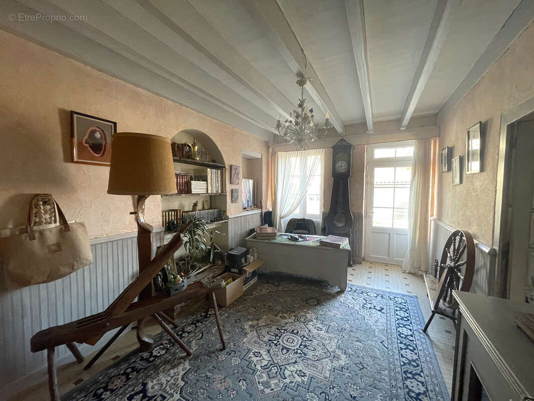 Maison à LE CELLIER