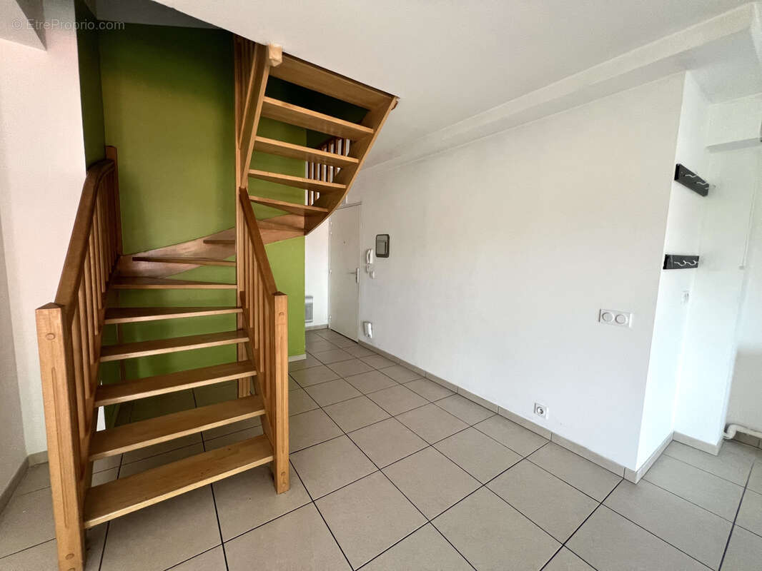 Appartement à CHILLY-MAZARIN