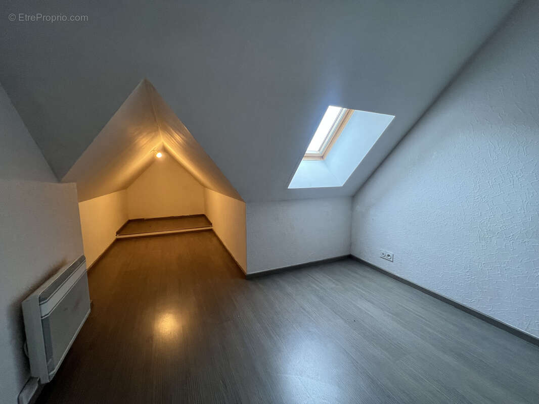 Appartement à CHILLY-MAZARIN