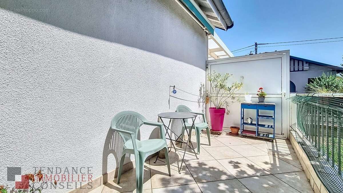 Appartement à VILLEFRANCHE-SUR-SAONE