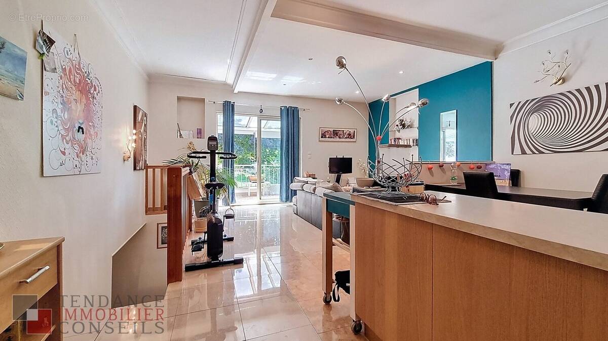 Appartement à VILLEFRANCHE-SUR-SAONE