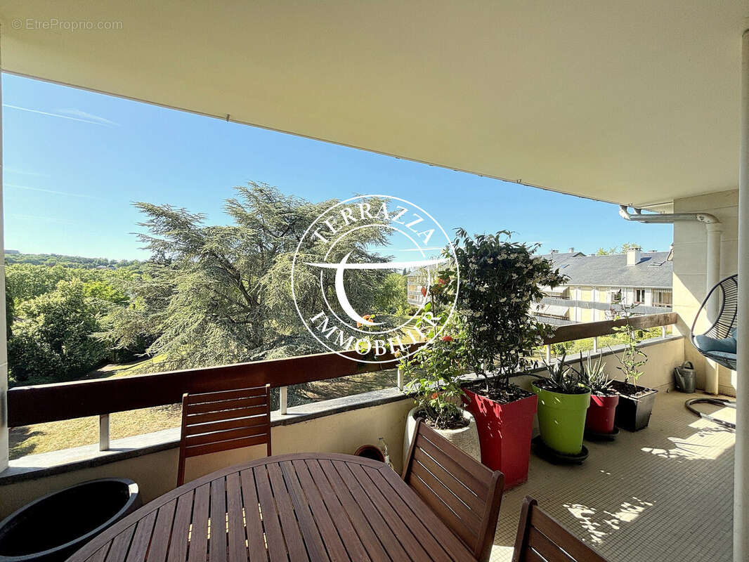 Appartement à LOUVECIENNES