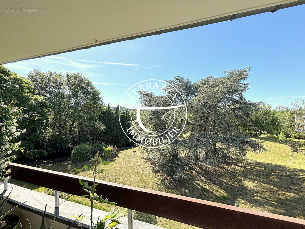 Appartement à LOUVECIENNES