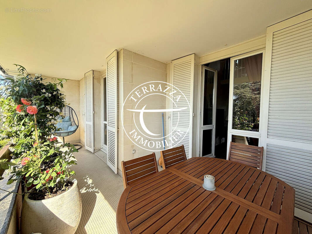 Appartement à LOUVECIENNES