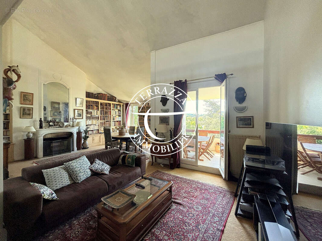 Appartement à LOUVECIENNES