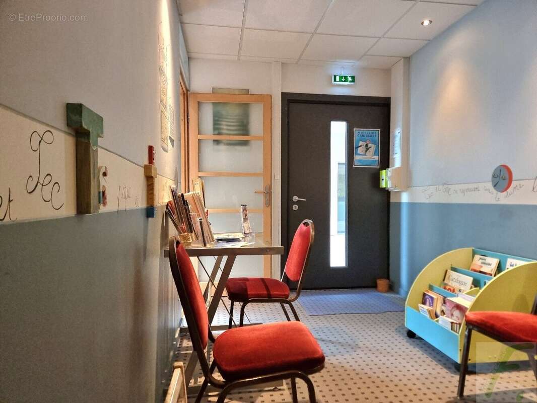 Commerce à GRESY-SUR-AIX