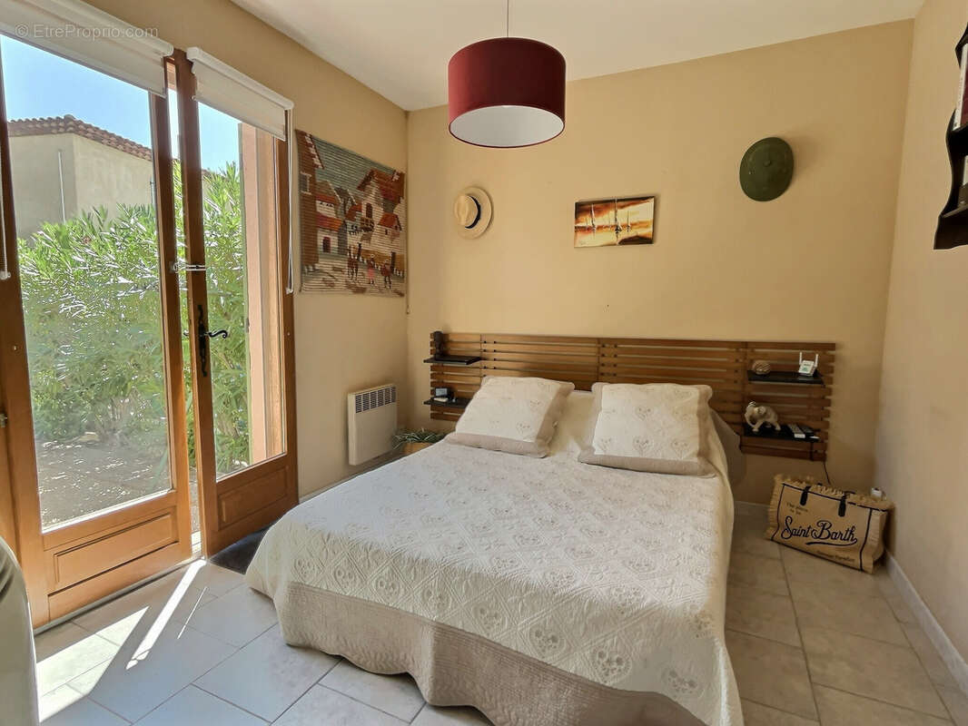 Maison à LA LONDE-LES-MAURES