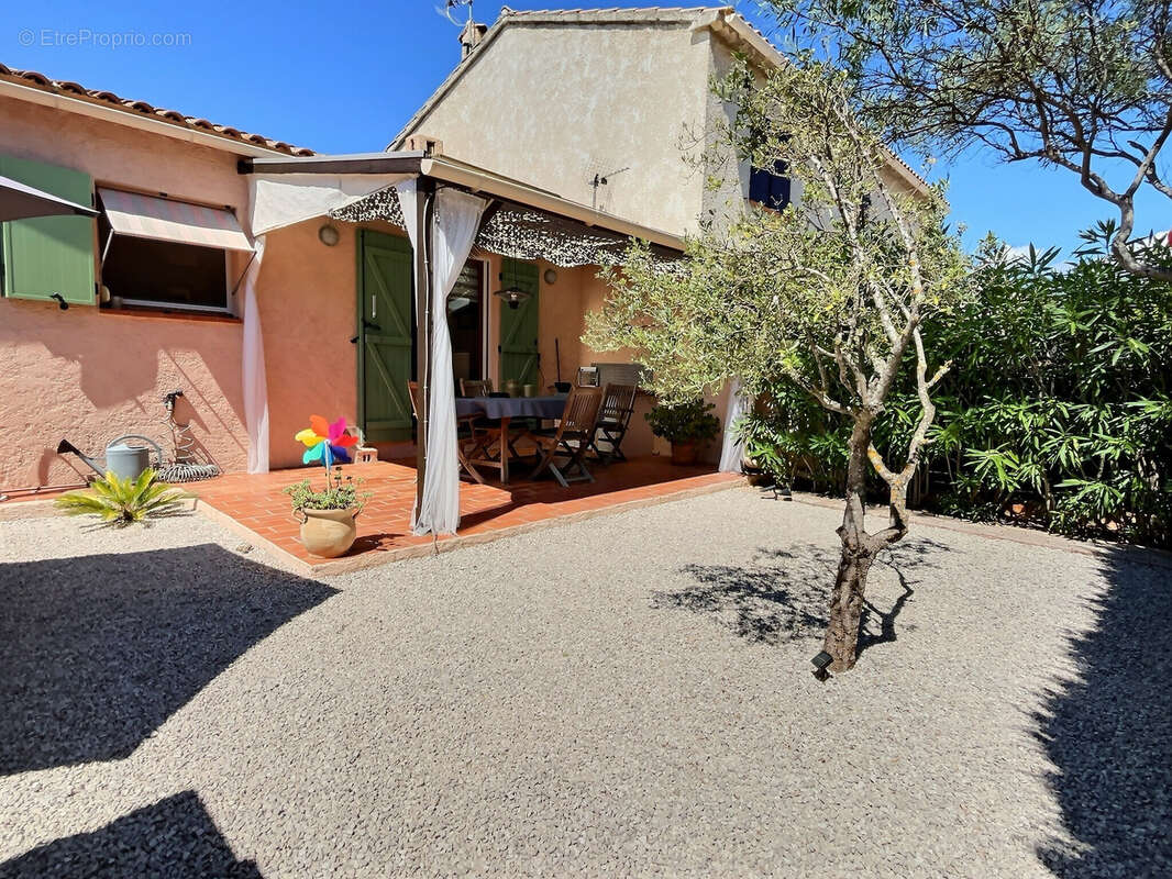 Maison à LA LONDE-LES-MAURES