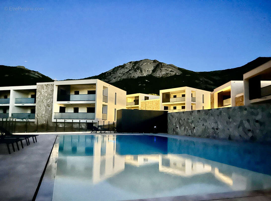 Appartement à CALVI