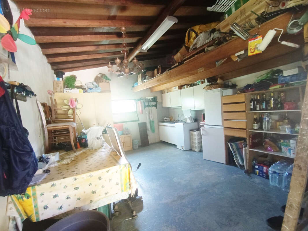 Maison à SAINT-JULIEN-LE-ROUX