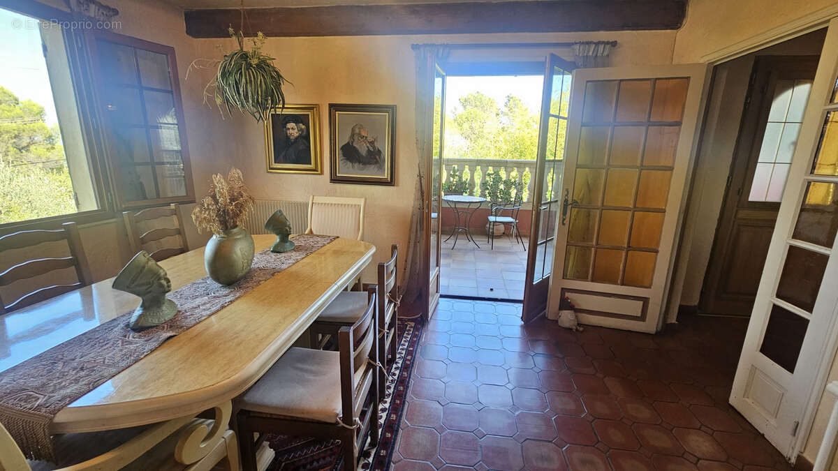 Maison à PEYMEINADE