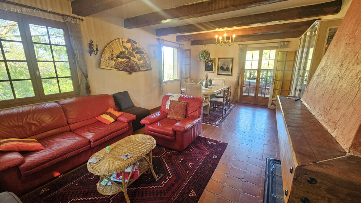 Maison à PEYMEINADE