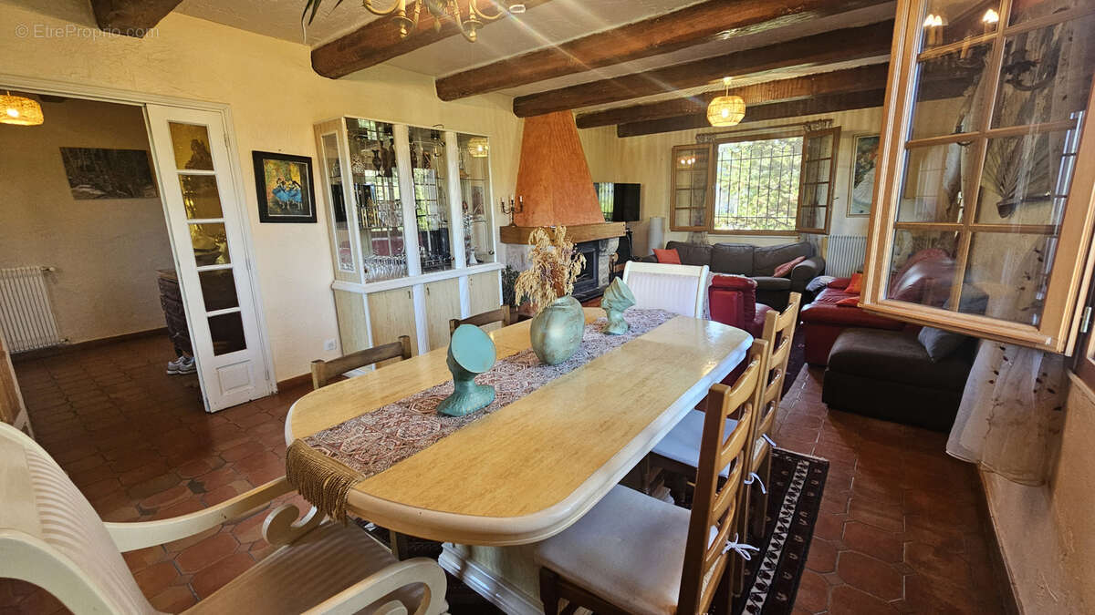 Maison à PEYMEINADE