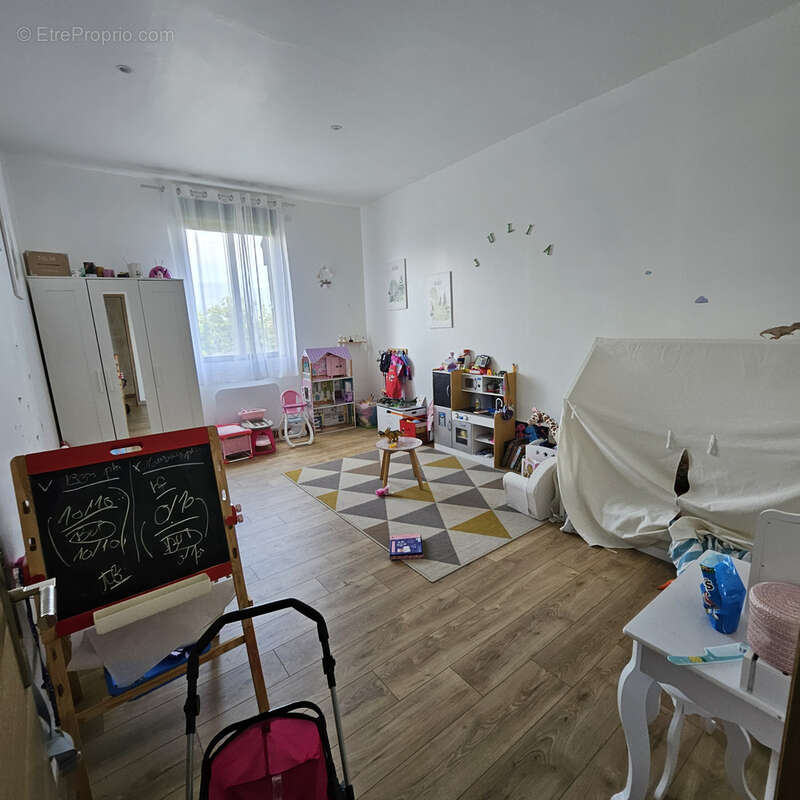 Maison à VAIRE-SOUS-CORBIE