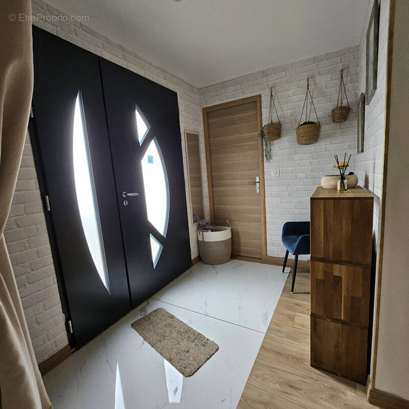 Maison à VAIRE-SOUS-CORBIE