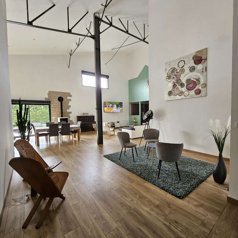 Maison à VAIRE-SOUS-CORBIE