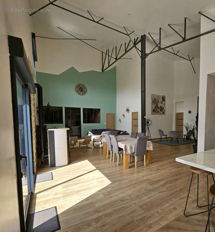 Maison à VAIRE-SOUS-CORBIE