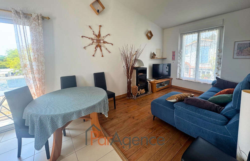 Maison à SAINT-GEORGES-DE-DIDONNE